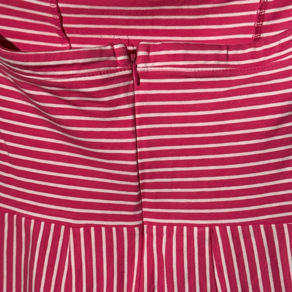 OLD NAVY STRAPLESS DRESS SIZE XS EUC - Picture 2 of 3